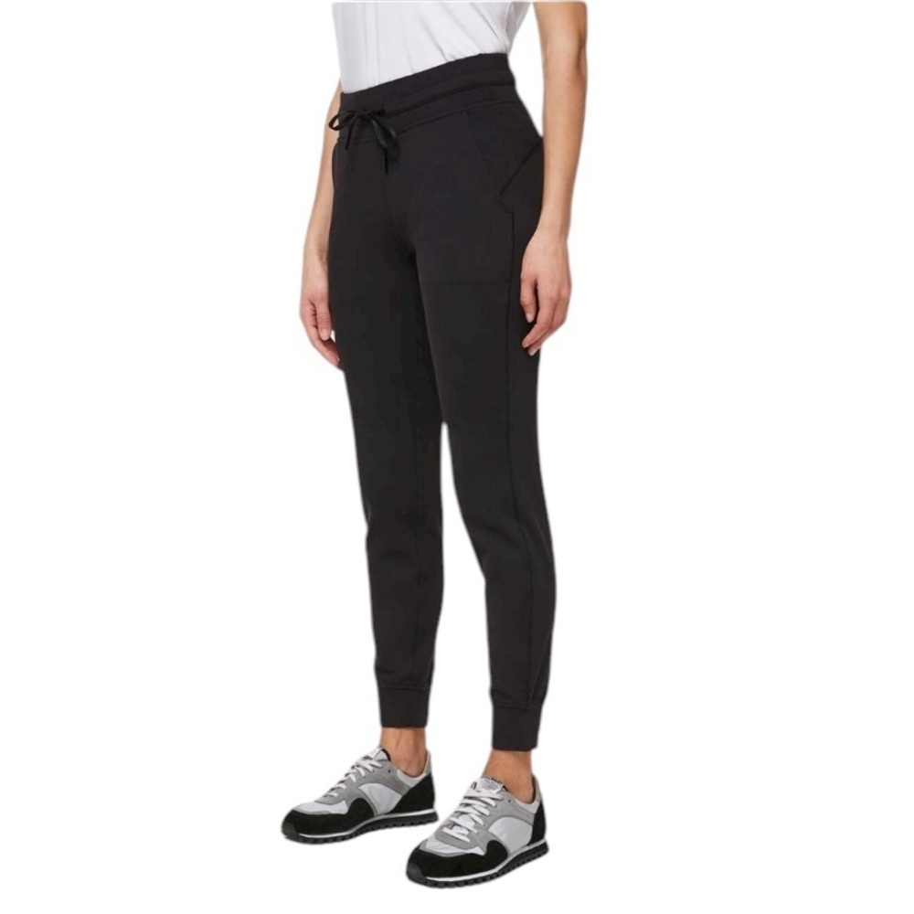 Lululemon Ready To Rulu Pant 29” Black Size 6
